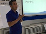陈新荣,2013年饲料与动物营养专业毕业，先后担任新疆大北农牧业科技有限责任公司大区经理与新疆天康饲料有限公司销售主任，年薪20多万元。